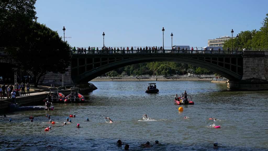 Alcaldesa de París Río Sena