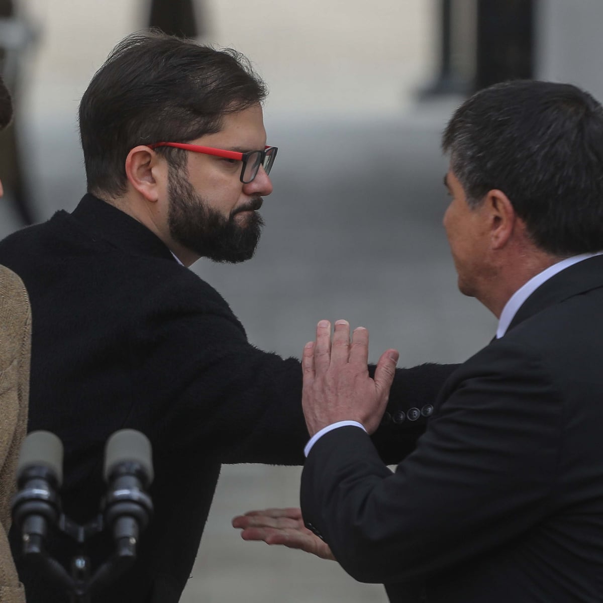 Oposición cuestiona la tardanza en informar sobre el caso Boric Oposición cuestiona la tardanza en informar sobre el caso Boric