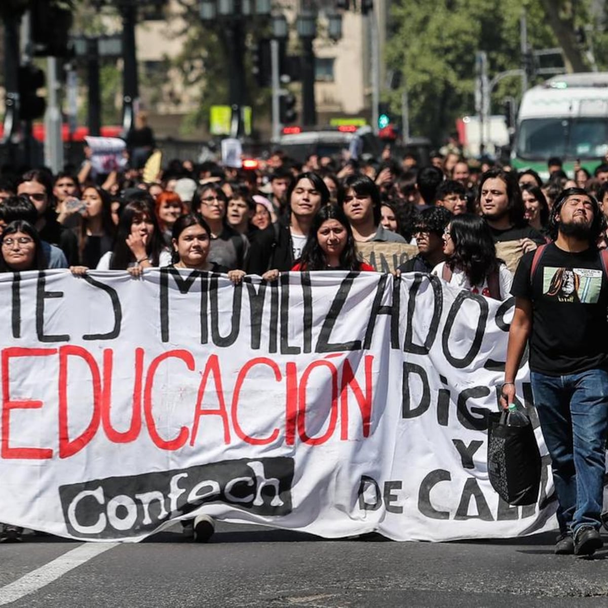 Confech convoca movilización nacional por Cuenta Pública de Kast Confech convoca movilización nacional por Cuenta Pública de Kast