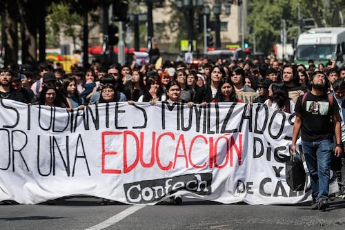 Confech convoca a paro nacional para el 1 de octubre: estudiantes advierten “ni un peso menos” para educación