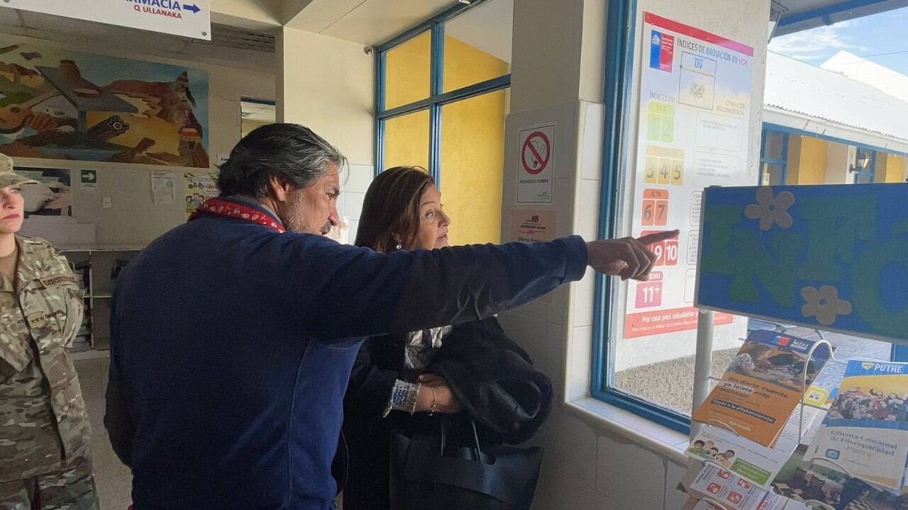 Ministra en visita en Putre