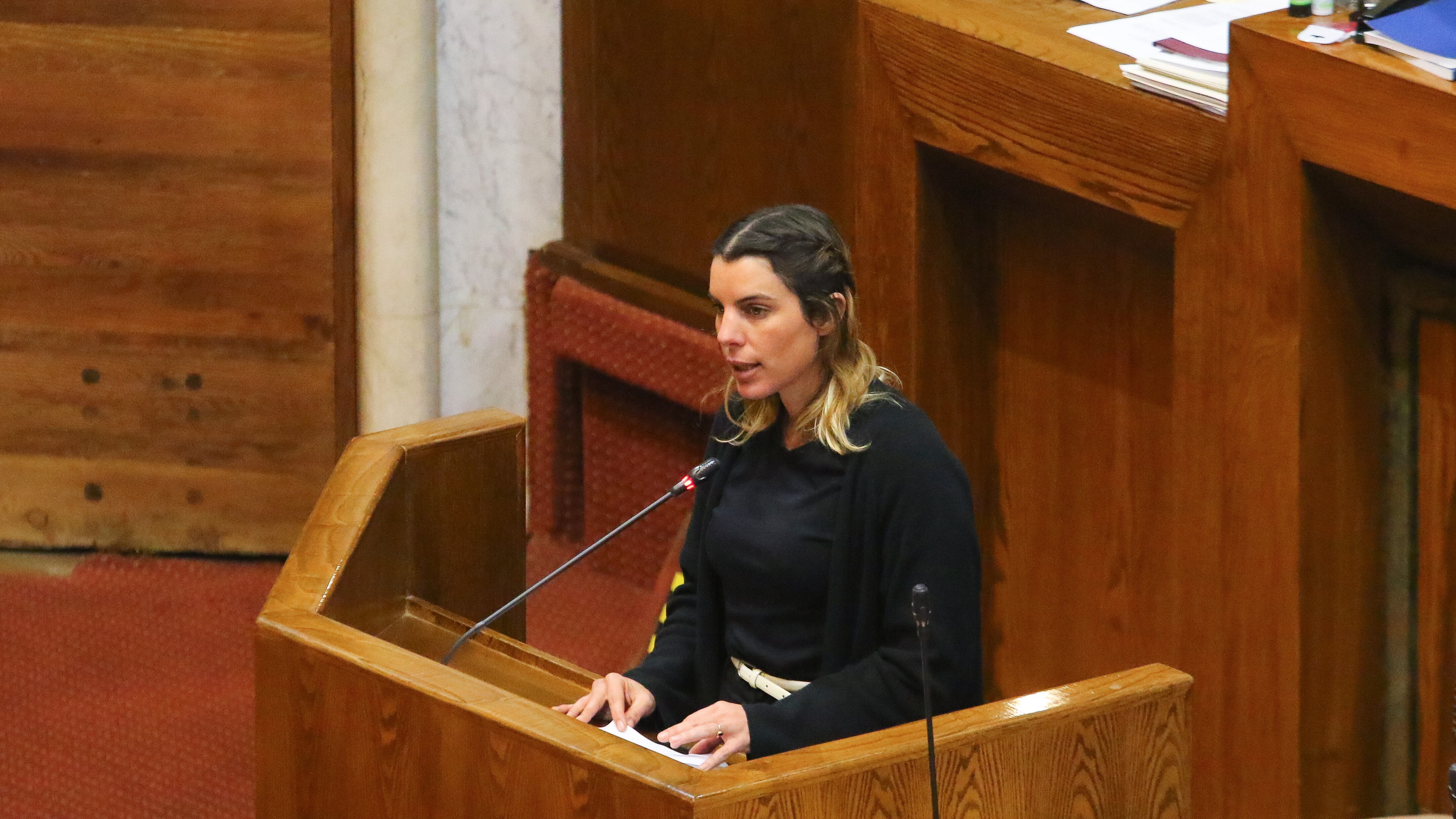 CAMARA: 08 Julio 2024 | 08 DE JULIO DE 2024/VALPARAISO
Diputada Maite Orsini durante la sesion en la camara de diputados y diputadas en Valparaiso
FOTO: YVO SALINAS/AGENCIA UNO