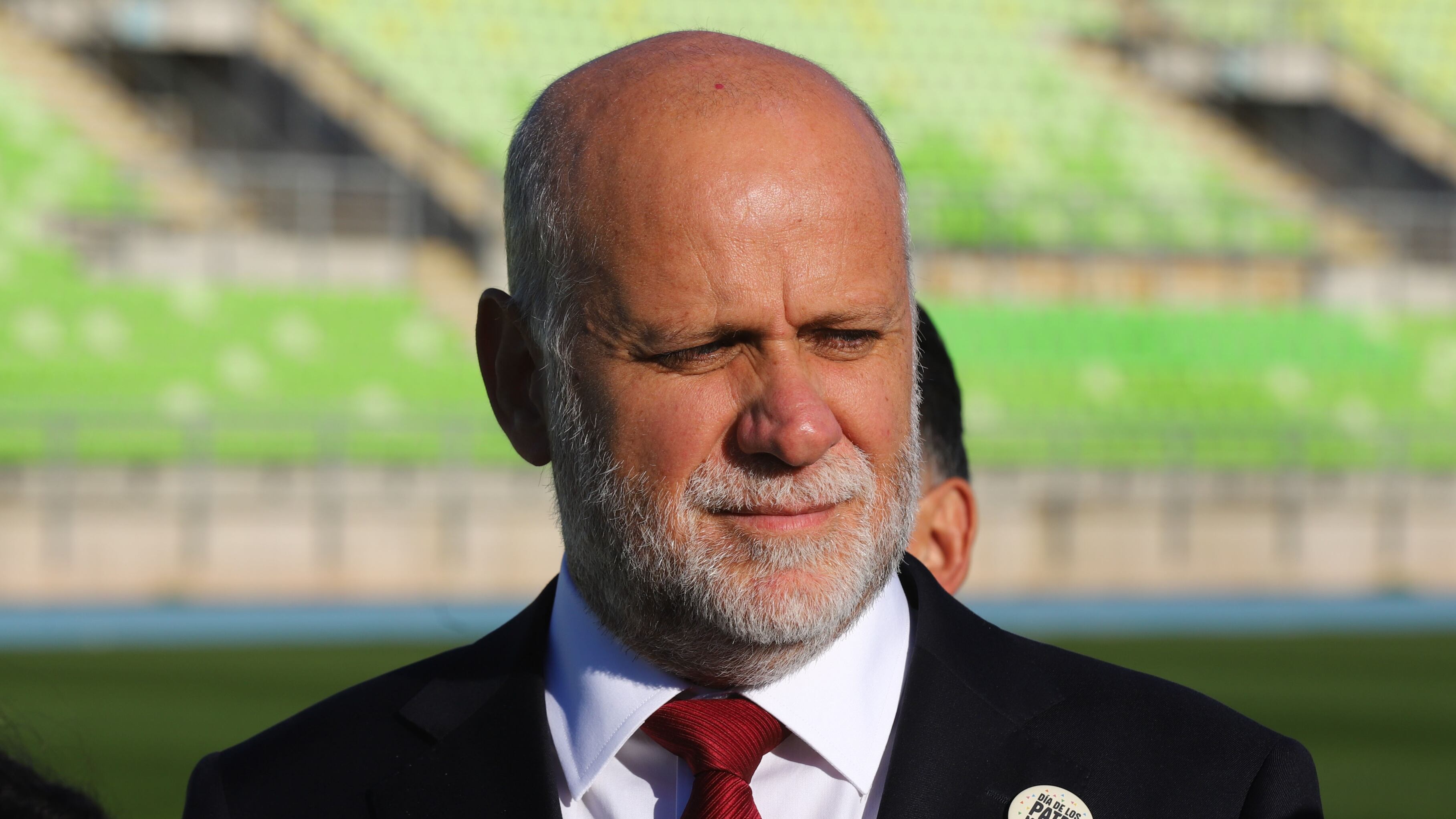 El secretario de Gobierno salió al paso luego de las críticas que recibió la administración del Estado por los dineros recibidos por el club de voleibol de la pareja del presidente Gabriel Boric.