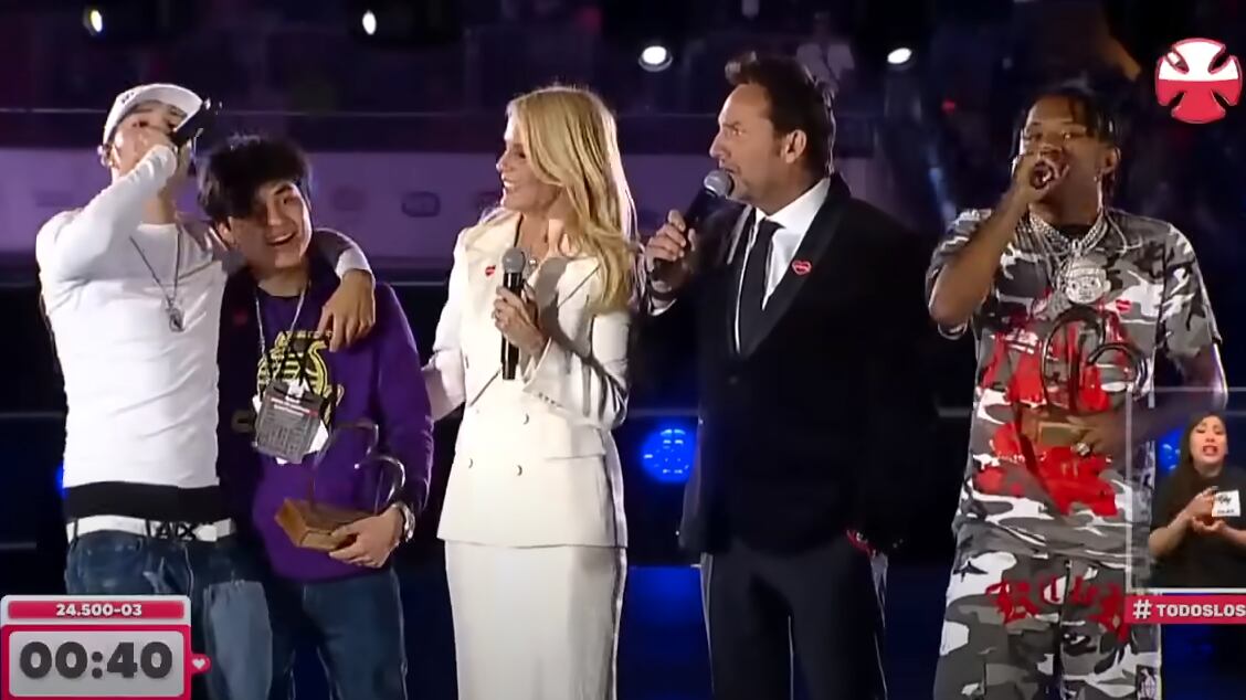 Le regalaron todo: Los lujosos obsequios de Pailita y Polimá al querido Chico Eléctrico de Teletón