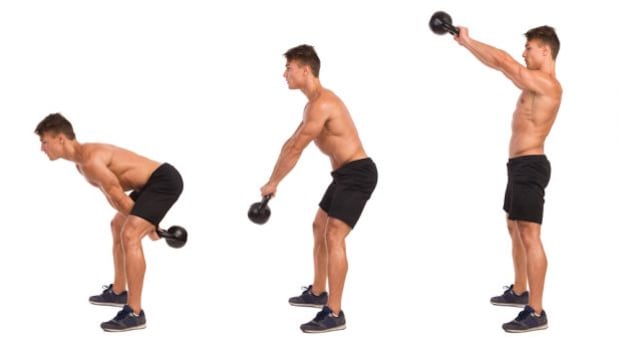 Swing con kettlebell.