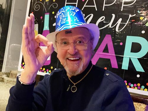 Carlos Villagrán asegura que no tiene cáncer: “Estoy con salud, trabajando en Disneyland”