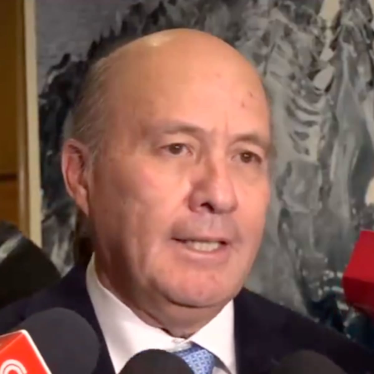 Alcaldes solicitan diálogo con gobierno por megarreforma Alcaldes solicitan diálogo con gobierno por megarreforma