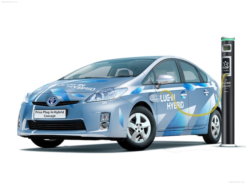 ¿Es cierta la afirmación de Toyoda de que “9 millones de eléctricos contaminan tanto como 27 millones de híbridos”?