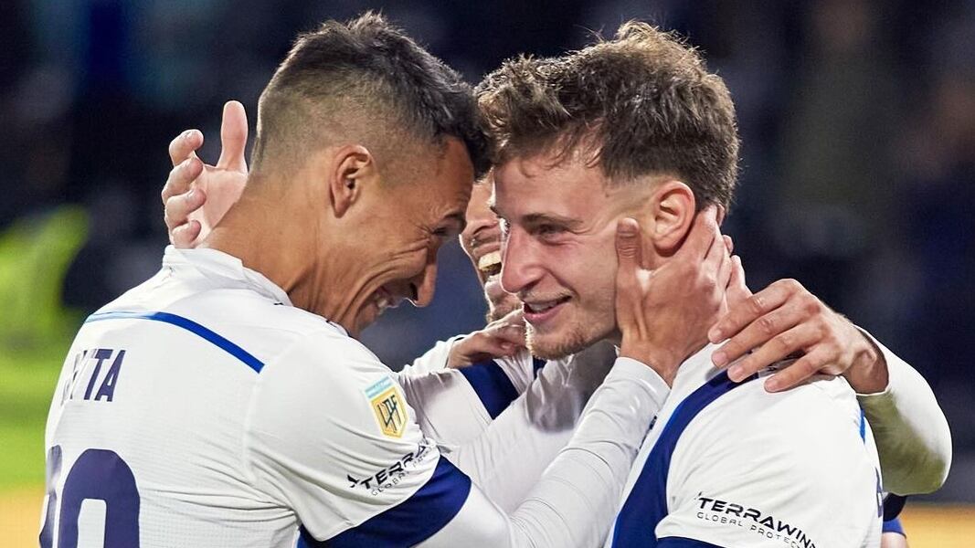 El delantero chileno de Talleres de Córdoba volvió a anotar un gol después de meses sin convertir.