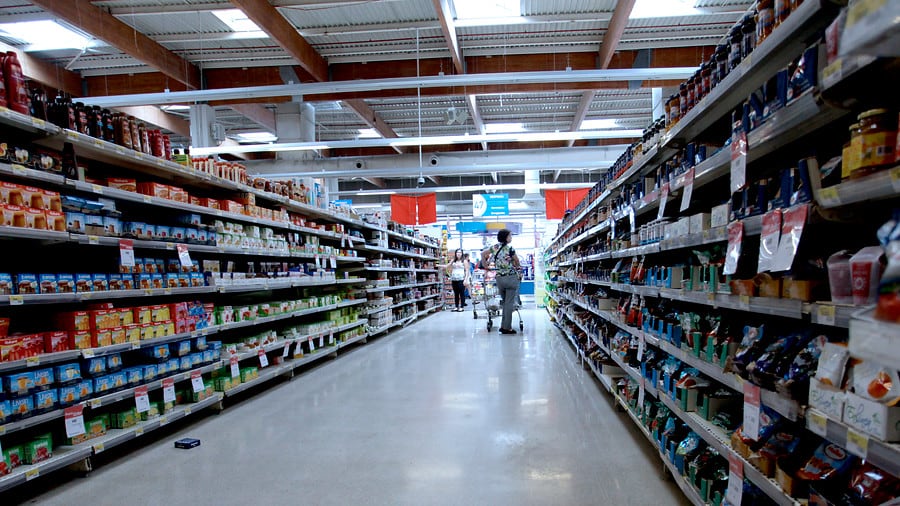 Gremio de supermercados asegura que al menos 20% de locales está con problemas de reposición por paro de camioneros