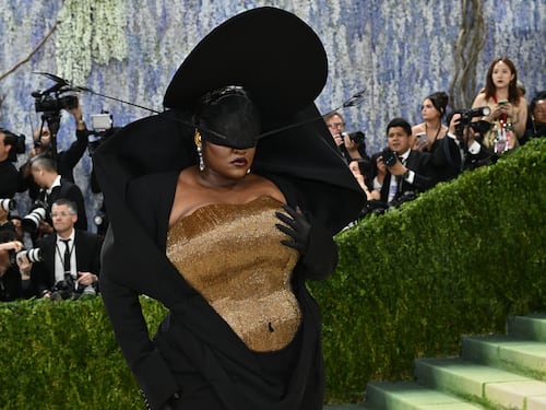 Met Gala recibe a la primera mujer transgénero afroamericana con parálisis cerebral ¿Quién es?