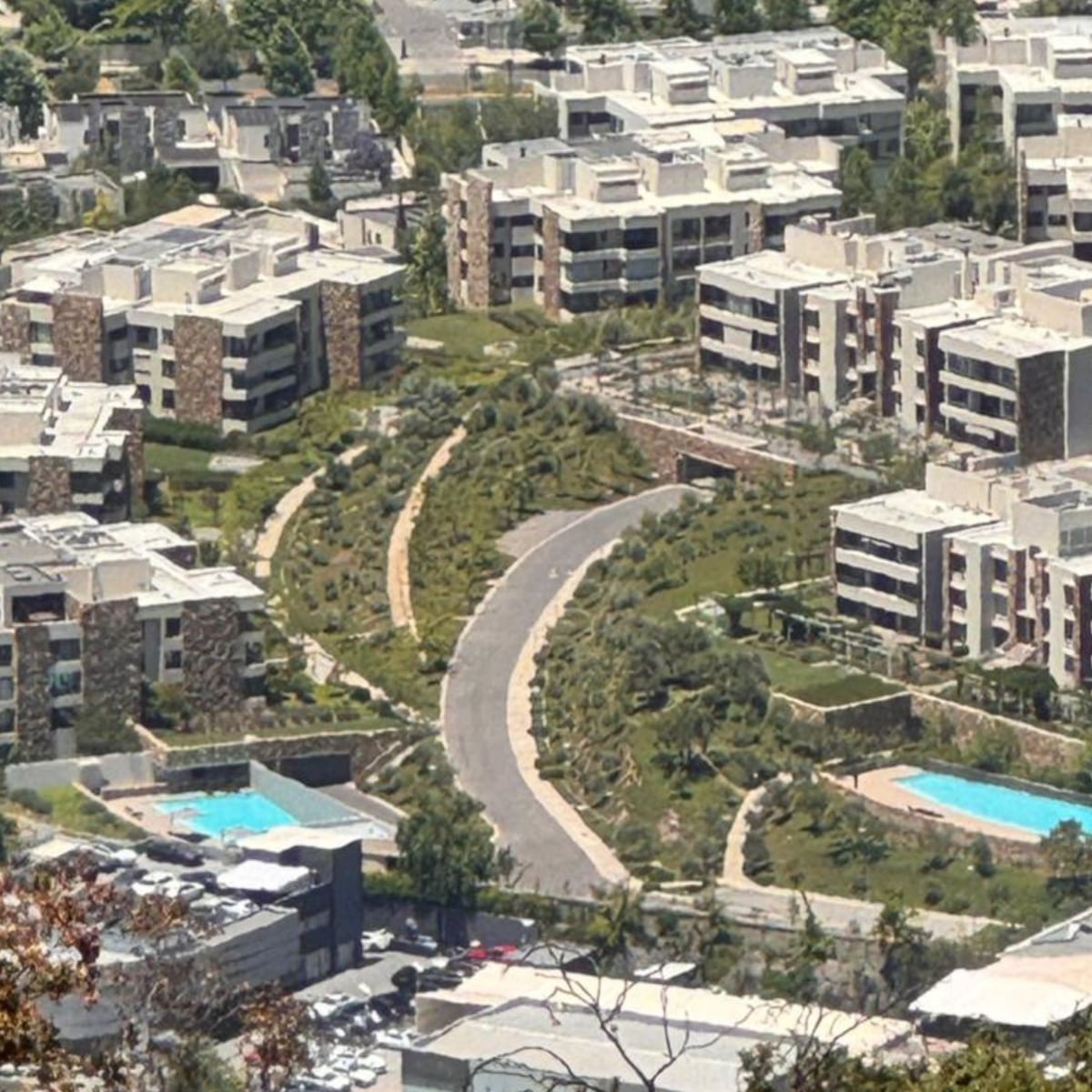 Reglas y riesgos en piscinas de edificios y condominios este verano Reglas y riesgos en piscinas de edificios y condominios este verano