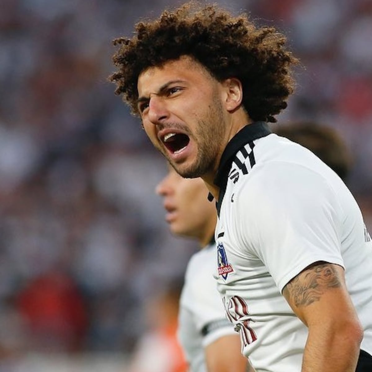 Aníbal Mosa advierte posible salida de 'Peluca' Falcón de Colo Colo Aníbal Mosa advierte posible salida de 'Peluca' Falcón de Colo Colo