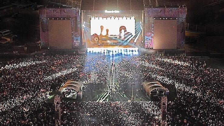 Los organizadores de Lollapalooza Chile entregaron este mediodía el Line-Up de los artistas nacionales e internacionales que participarán de los tres días de shows del próximo año.