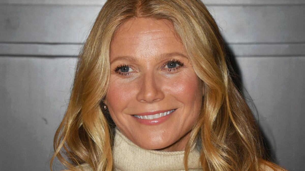 La lista de regalos de Gwyneth Paltrow contiene costosos y excéntricos objetos sexuales.
