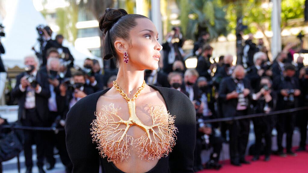 Bella Hadid Cannes