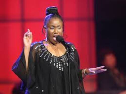Muere participante estrella de “American Idol” y ganadora de un Grammy a sus 47 años 