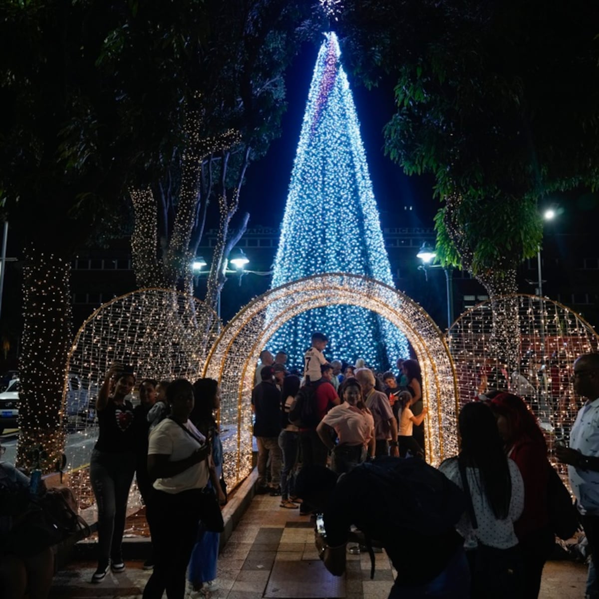 Maduro adelanta Navidad en Venezuela al 1 de octubre Maduro adelanta Navidad en Venezuela al 1 de octubre