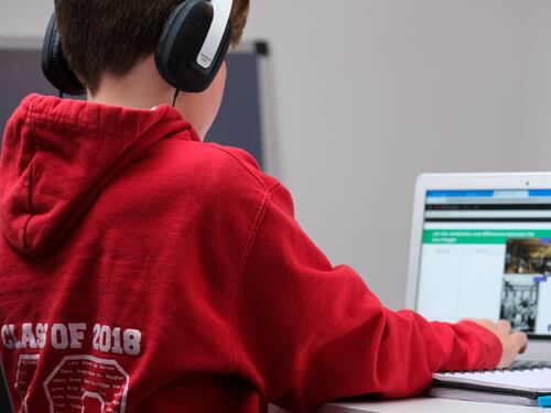 Inteligencia artificial confirma cuál es la asignatura más importante del colegio