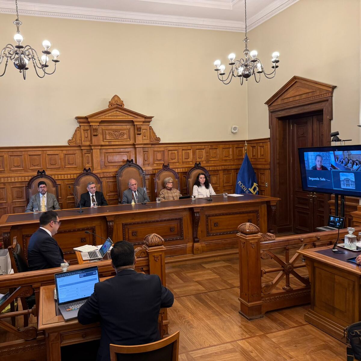 Corte Suprema ratifica ilegalidad de “pinchazos” a Josefina Huneeus Corte Suprema ratifica ilegalidad de “pinchazos” a Josefina Huneeus