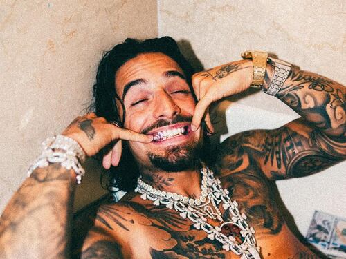 Maluma mostró cómo le ha ido en sus primeros días como papá