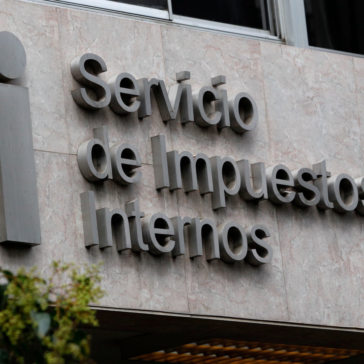 SII denuncia a funcionarios por estafa con préstamos informales SII denuncia a funcionarios por estafa con préstamos informales