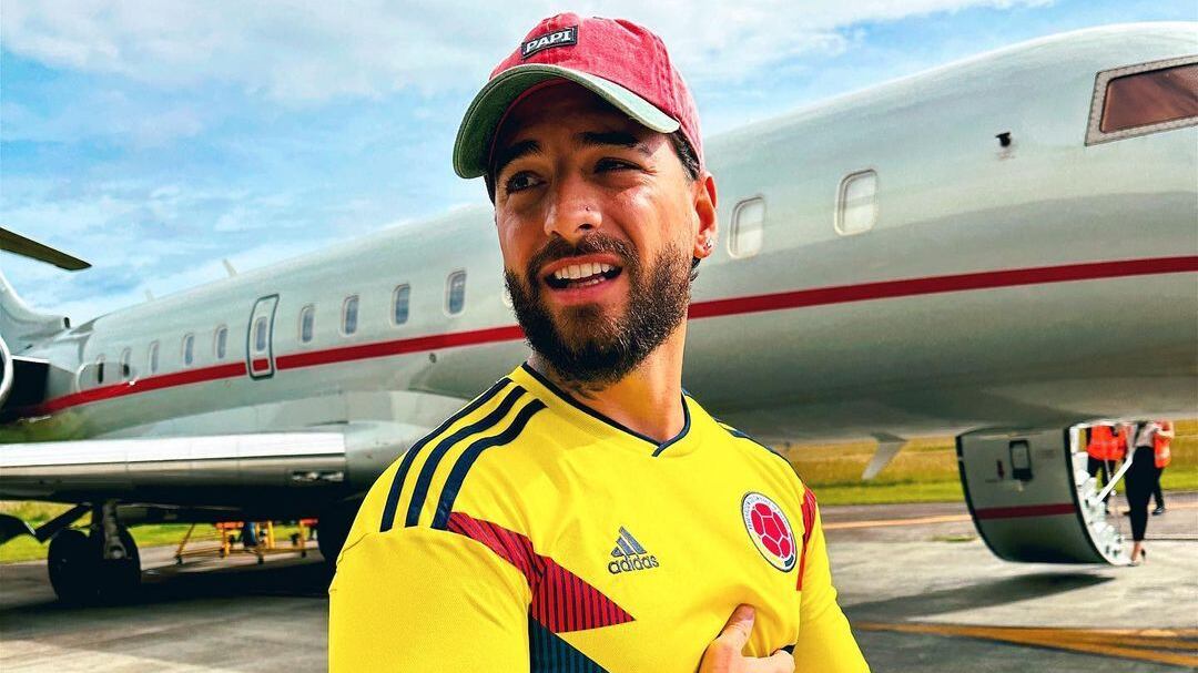 Maluma recibe ola de críticas por confirmar su participación al Mundial de Catar 2022.