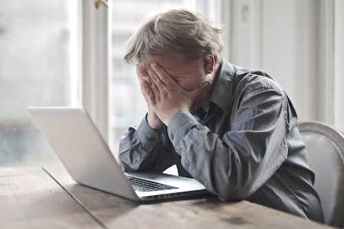 17,5% de los chilenos tiene problemas de salud mental: sugieren algunas claves para enfrentarlo en el trabajo