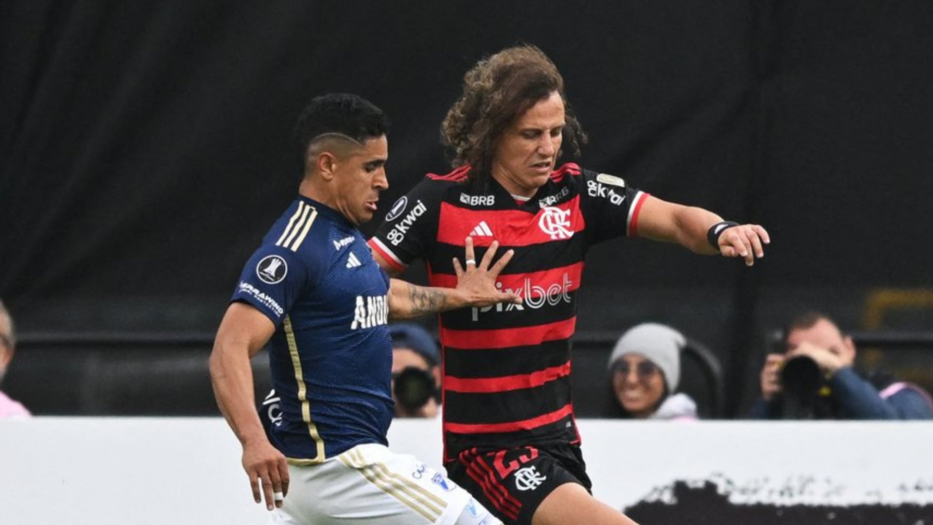 David Luiz hizo el ridículo en partido de Millonarios contra Flamengo por la Copa Libertadores