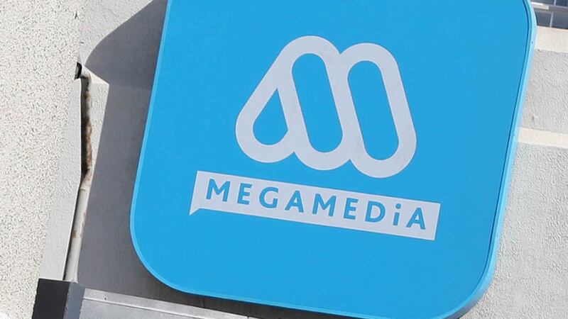 Mega pega el gran golpe a TVN: se lleva a histórico periodista deportivo justo antes de los Panamericanos