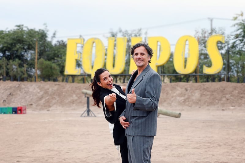 Karla Constant y Sergio Lagos para "Vecinos al límite" | Gentileza: Canal 13