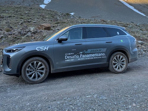 Tecnología superhíbrida de CHERY marca un récord en Chile: Tiggo 9 CSH supera los 1.500 km de autonomía