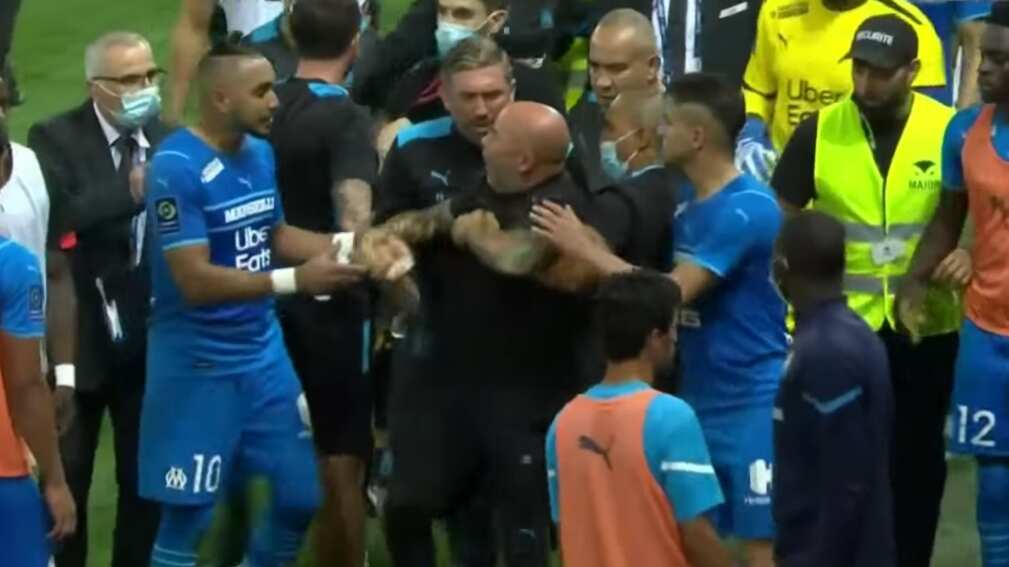 Sampaoli fuera de control