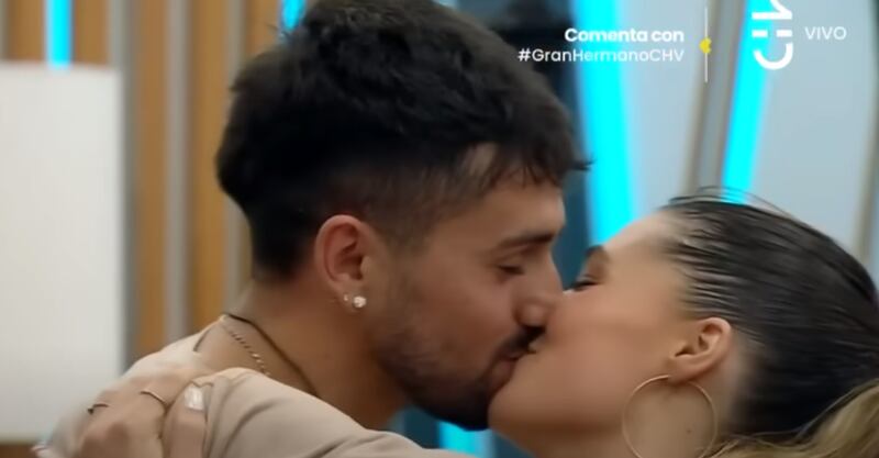 Alessia y Bambino | Captura: CHV