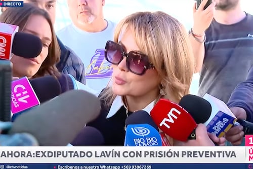 “Estoy con mi corazón apretado...”: Cathy Barriga se muestra muy afectada por prisión preventiva de Joaquín Lavín León y apunta a los medios