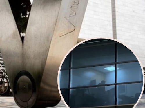 Funcionarios de Vitacura que fueron captados teniendo sexo en oficina fueron destituidos