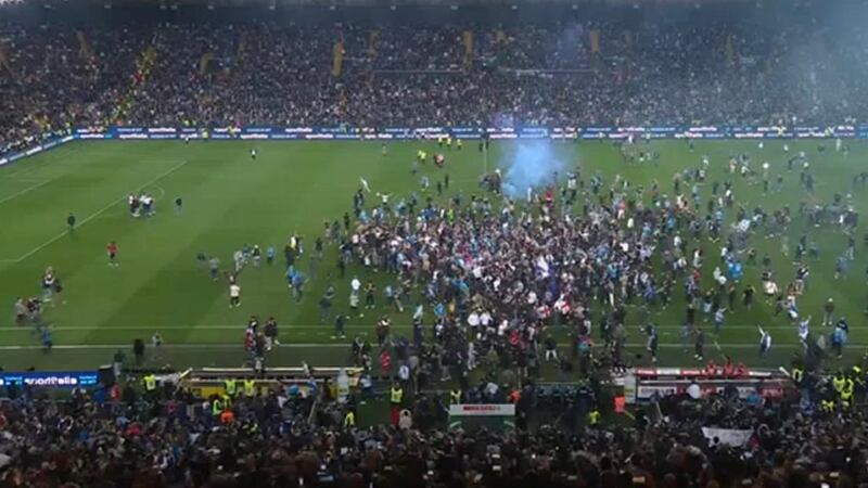 VIDEO: Locura en Italia por título del Napoli