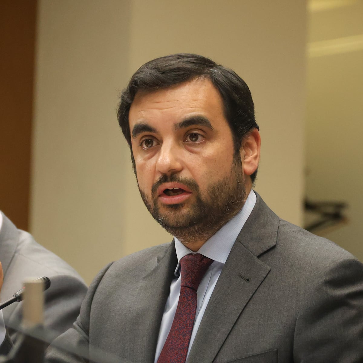 Ministro de Justicia defiende proyecto de aborto Ministro de Justicia defiende proyecto de aborto