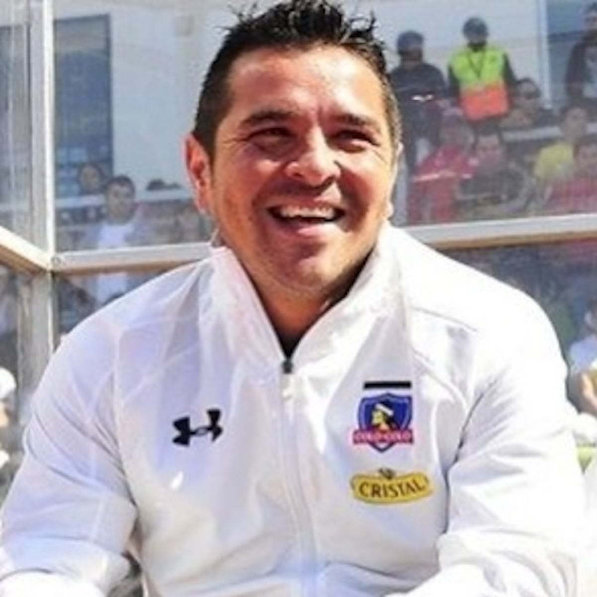 Héctor Tapia vuelve a Colo Colo como jefe técnico del Fútbol Joven Héctor Tapia vuelve a Colo Colo como jefe técnico del Fútbol Joven