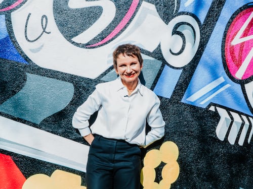 Tohá advierte que Parisi “hará bailar a todos a su ritmo” tras invitar a Jara y Kast a su programa de YouTube