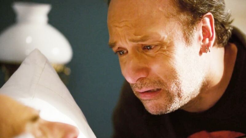 Muerte de querido personaje de “Como la vida misma” estremecerá a los televidentes