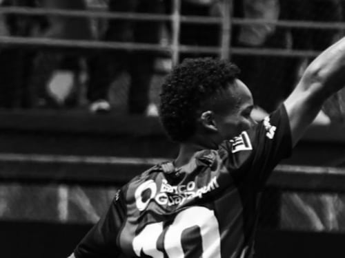 Ecuador en shock: Promesa del fútbol fue atacado por presuntos delincuentes