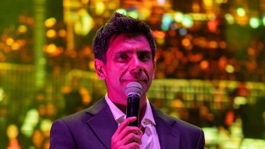 Según algunos medios de espectáculos, el periodista dejaría su trabajo en el matinal de Julio César Rodríguez y Monserrat Álvarez para dedicarse a sus otros proyectos televisivos en Chilevisión.