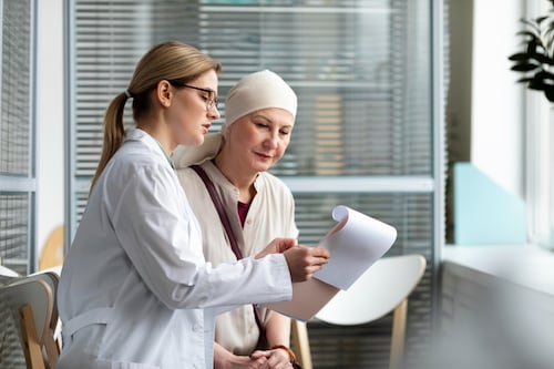 Las señales que podrían advertir de un cáncer ginecológico: ¿Cuándo consultar con un especialista?