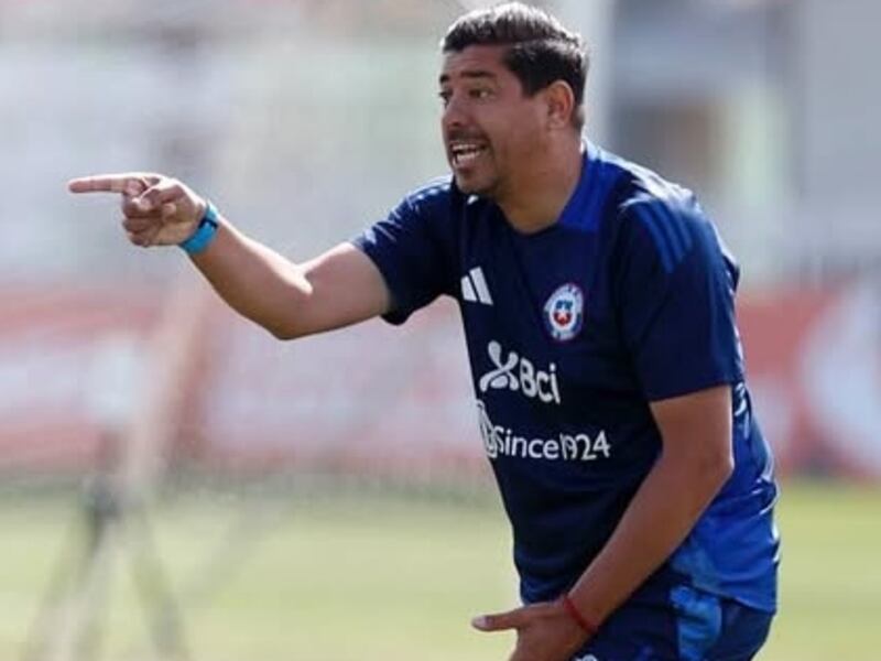 “Esto es un proceso lento”: Nicolás Córdova reconoce que las selecciones menores de Chile “todavía están más abajo que otros países a nivel juvenil”