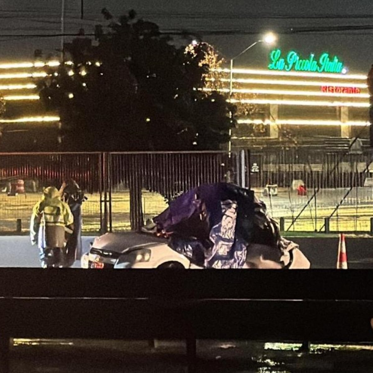 Fatal accidente en Quilicura: Camión choca con auto detenido en Ruta 5 Fatal accidente en Quilicura: Camión choca con auto detenido en Ruta 5