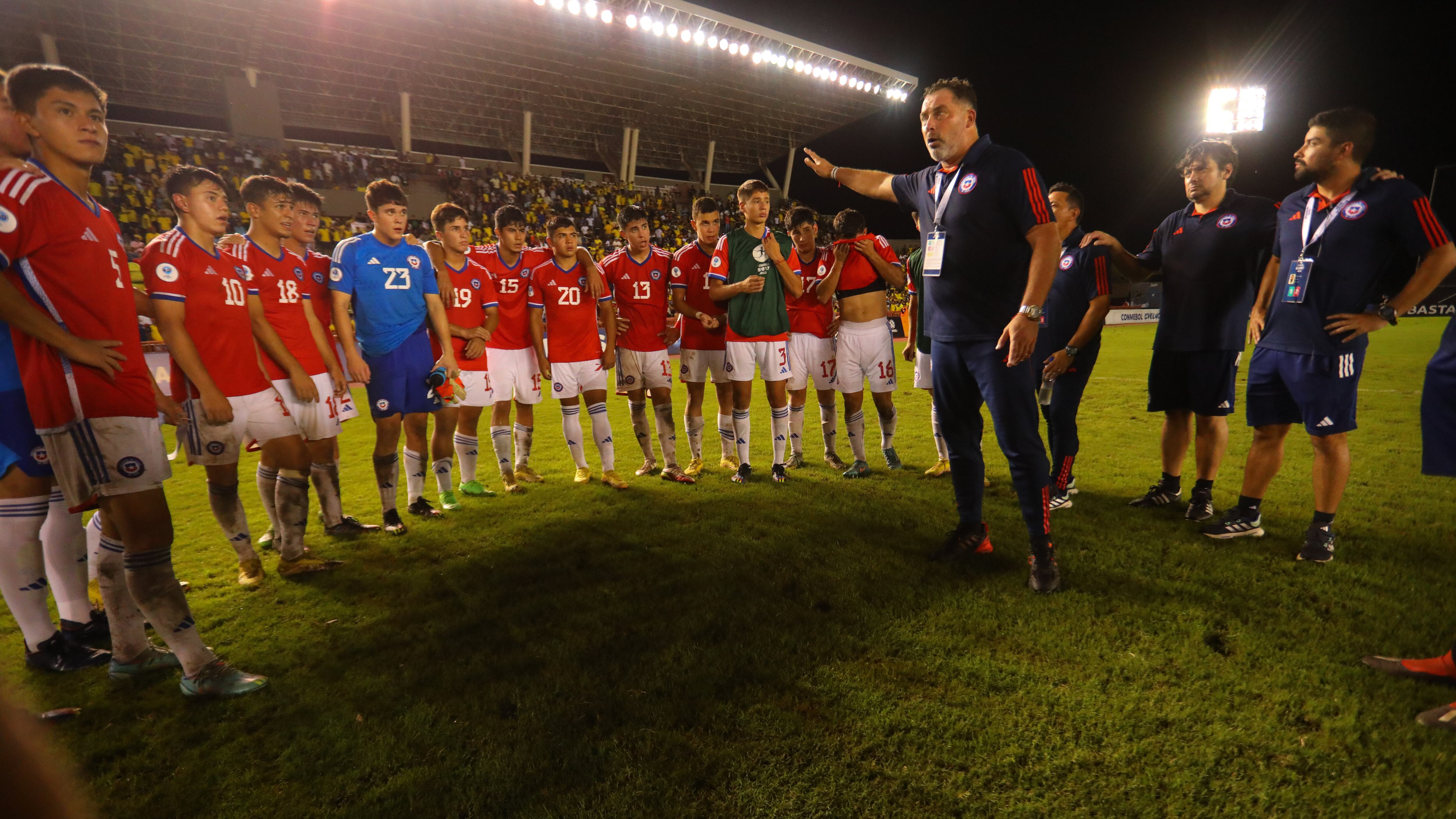 Hernán Caputto / Camilo Benavides - La Roja