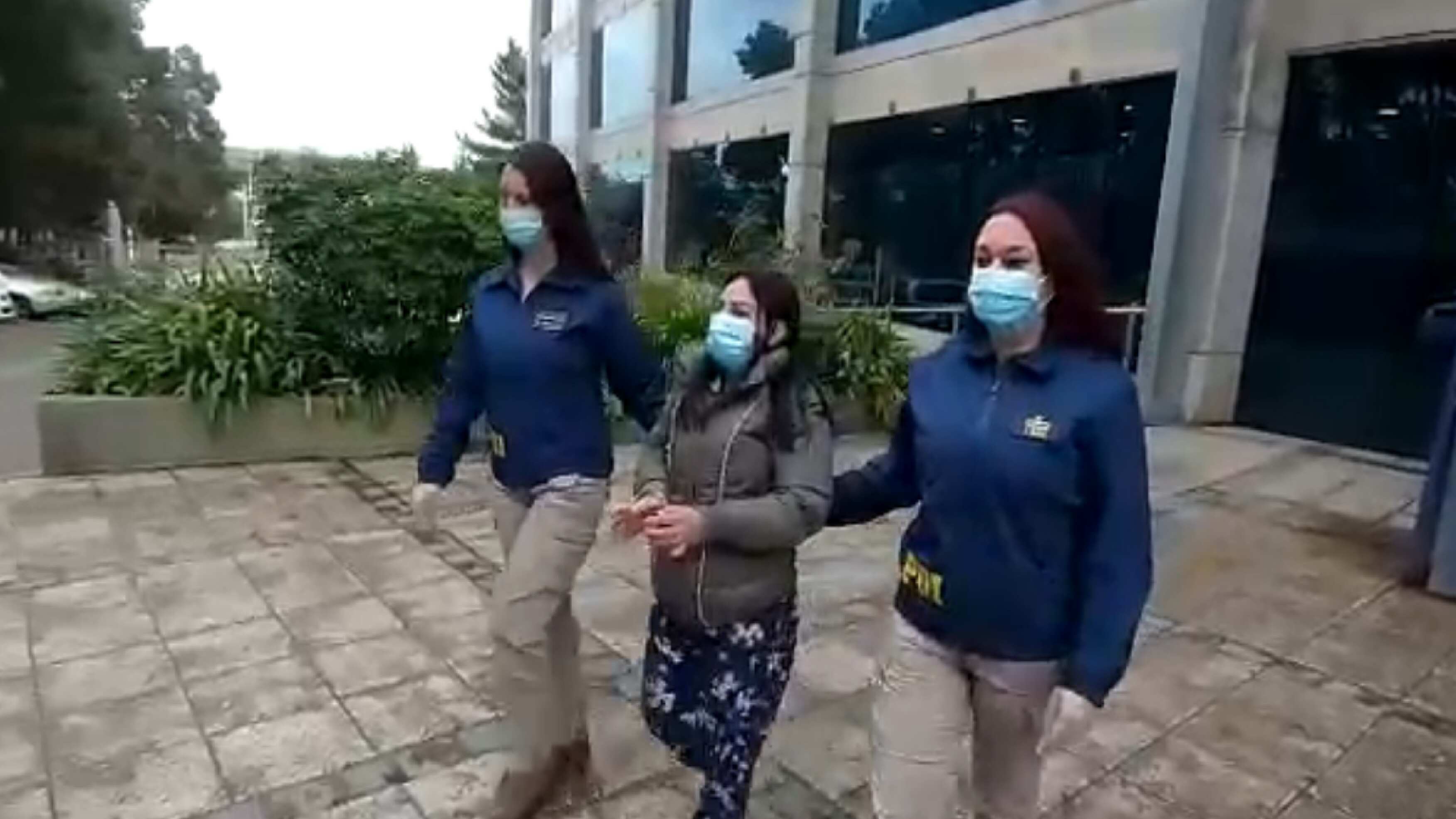 La cuidadora detenida.