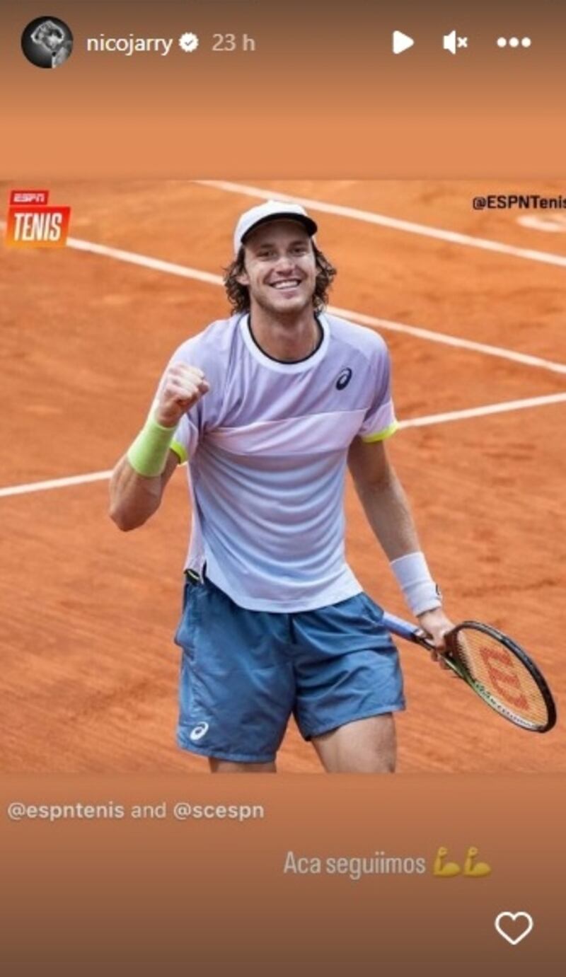 El tenista nacional venció este miércoles en la primera ronda de la competencia de dobles en Roland Garros.