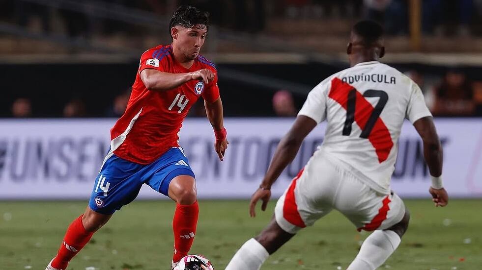 Los defensores de ambas selecciones fueron factor en la ofensiva de sus equipos.